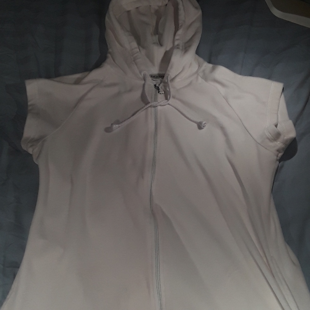 Throw Robe When You get out of Water